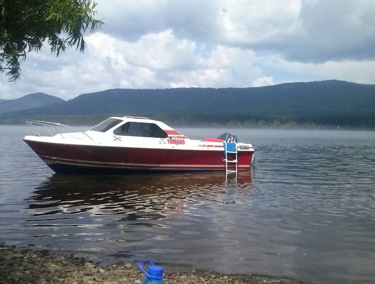 Прогулка на катере с ветерком по Енисею