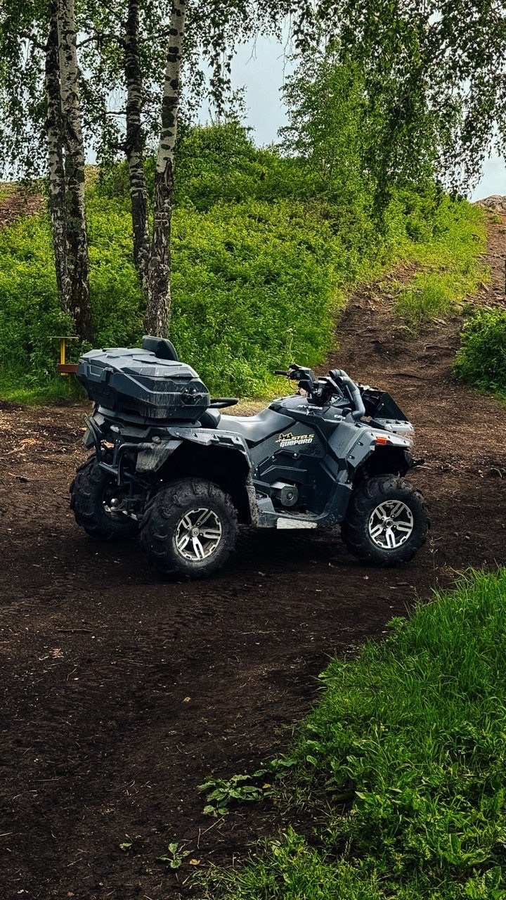 Катание на квадроциклах: скалы Арка и Красный гребень