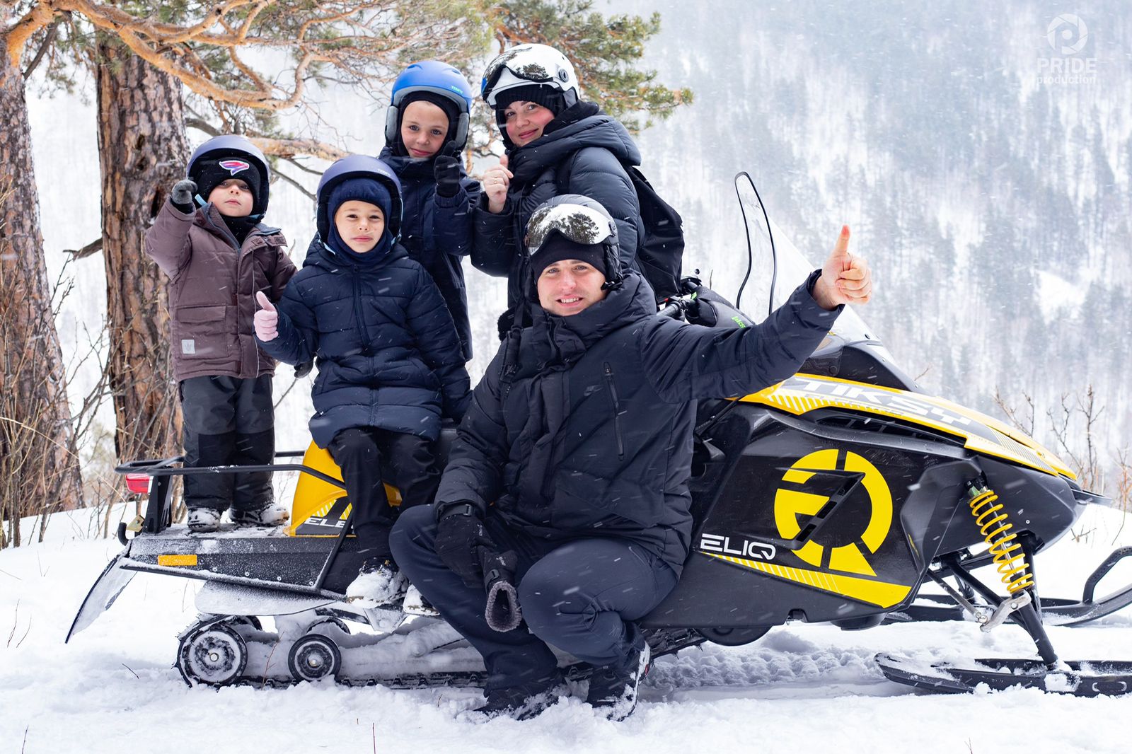 Прогулка на снегоходе по живописным просторам