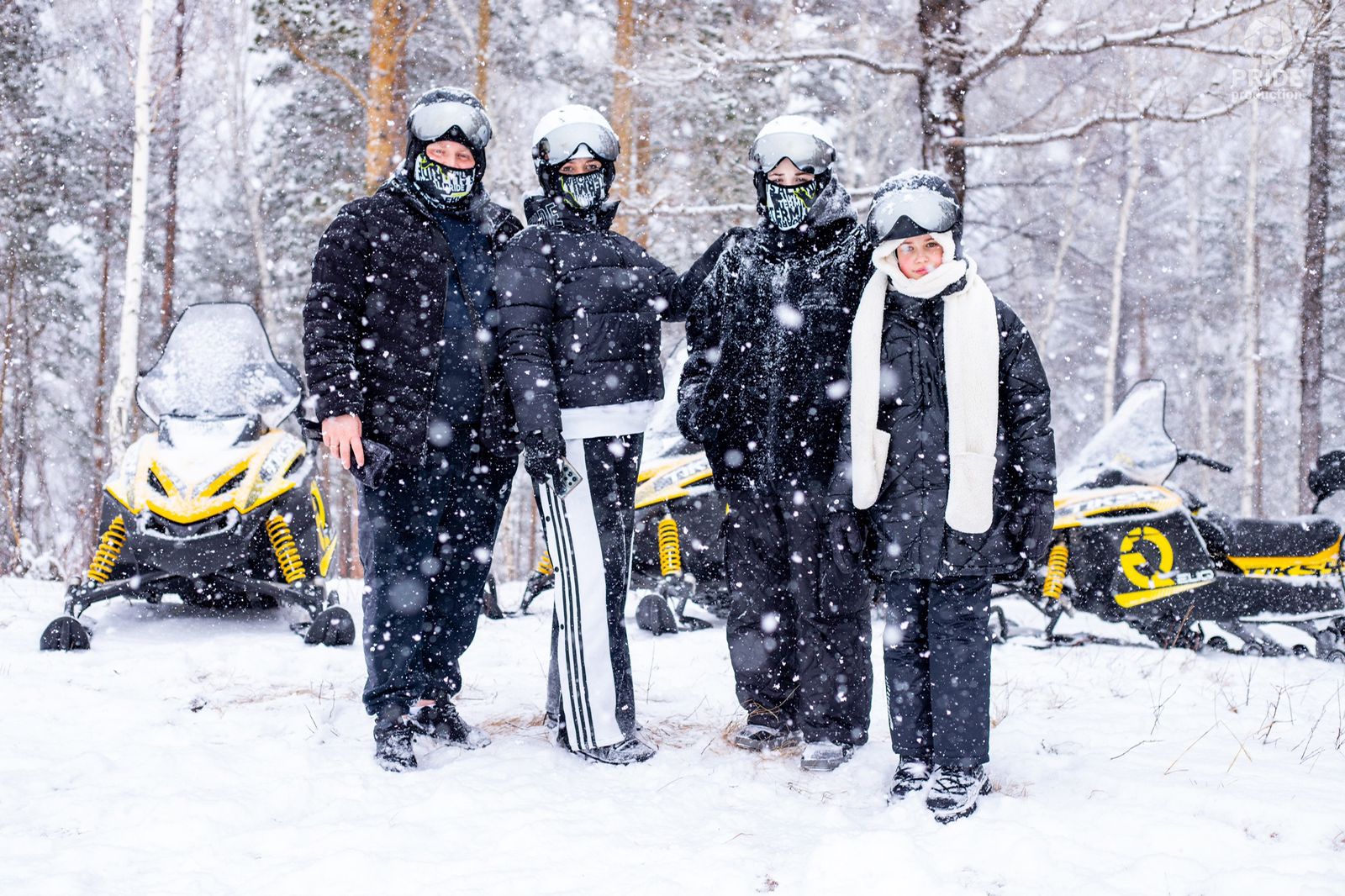 Прогулка на снегоходе по живописным просторам