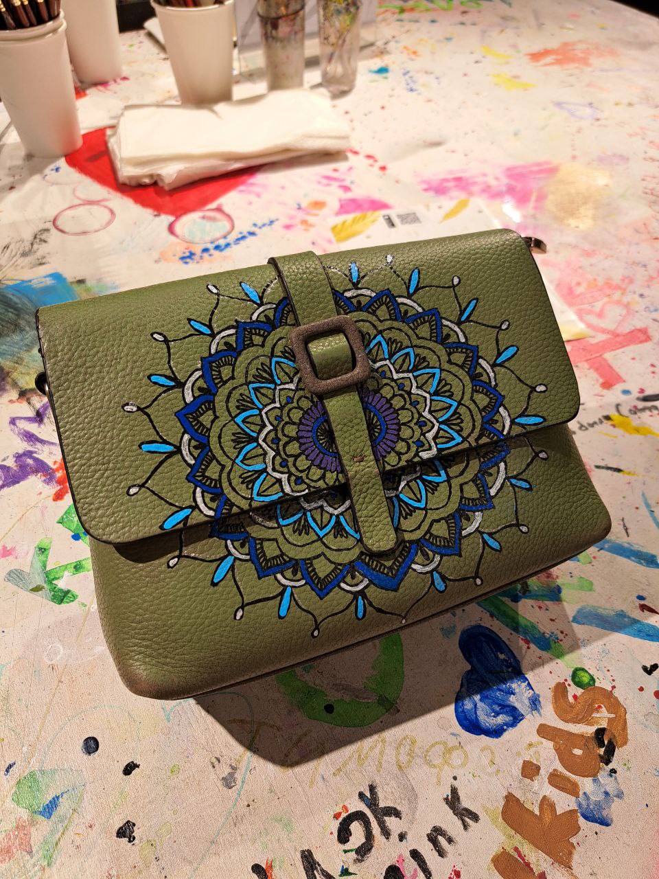 Групповой мастер-класс по росписи одежды