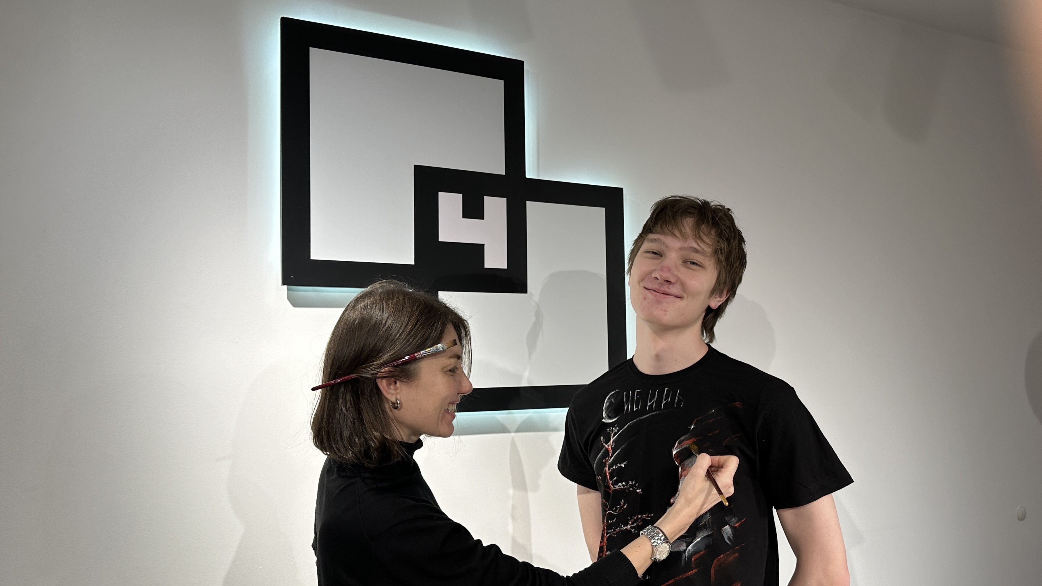 Групповой мастер-класс по росписи одежды