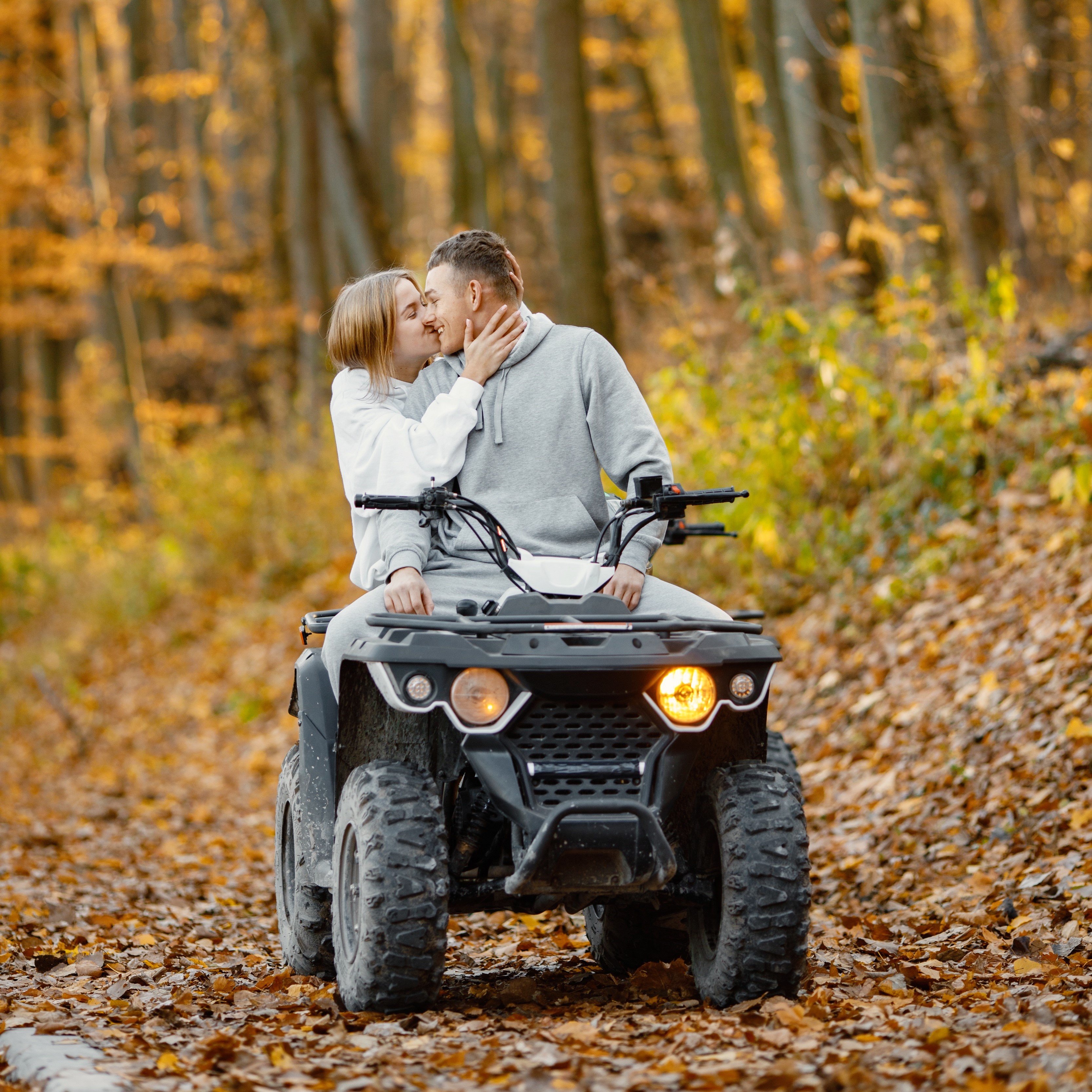 Свидание на высоте на квадроциклах