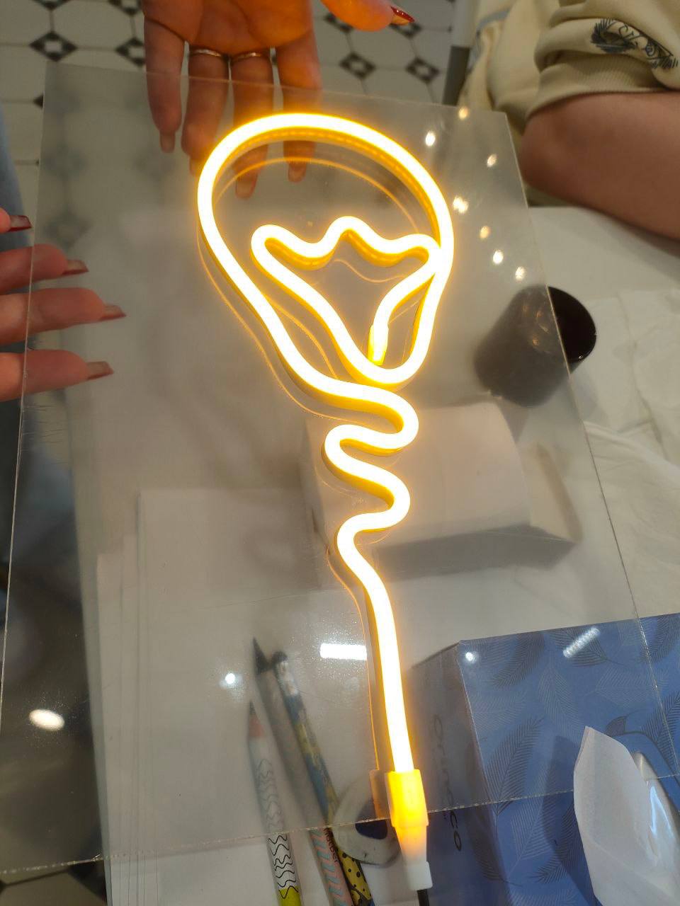 Мастер-класс "Искусство неоновых вывесок"